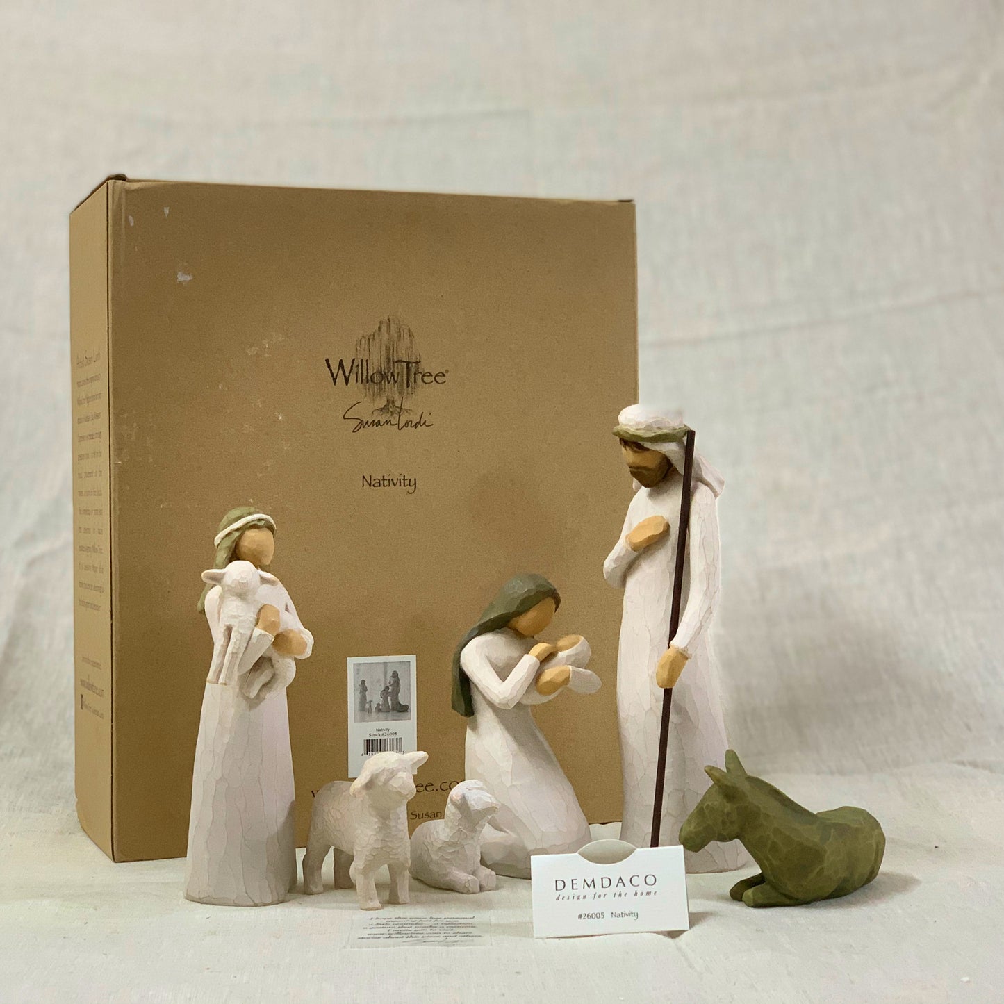 Willow Tree Nativity sculpted hand painted nativity figures, 6-piece set 26005