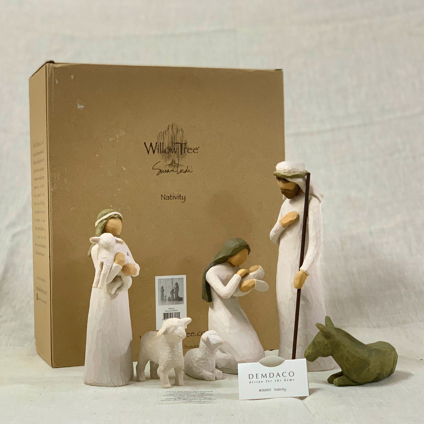 Willow Tree Nativity sculpted hand painted nativity figures, 6-piece set 26005